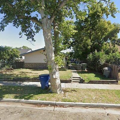 3153 E Washington Ave, Fresno, CA 93702