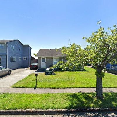 3153 Florida St, Longview, WA 98632