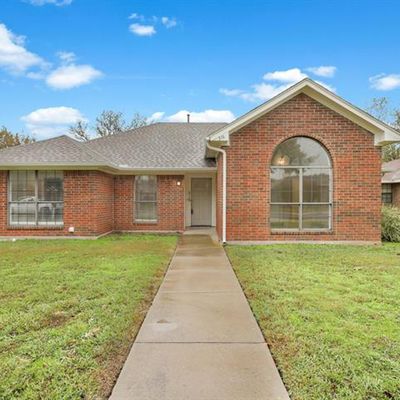 316 Willow Stone St, Denton, TX 76207