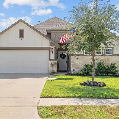 31703 Casa Linda Dr, Hockley, TX 77447