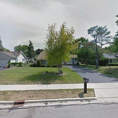 318 Arapahoe Trl, Carol Stream, IL 60188