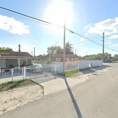 3180 Nw 92 Nd St, Miami, FL 33147