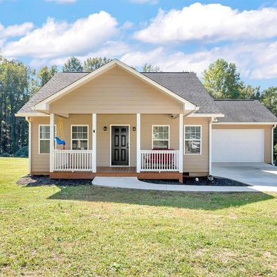 3193 Manley St, Carnesville, GA 30521