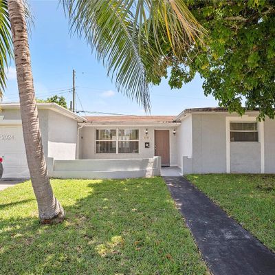 3198 Nw 43 Rd St, Fort Lauderdale, FL 33309