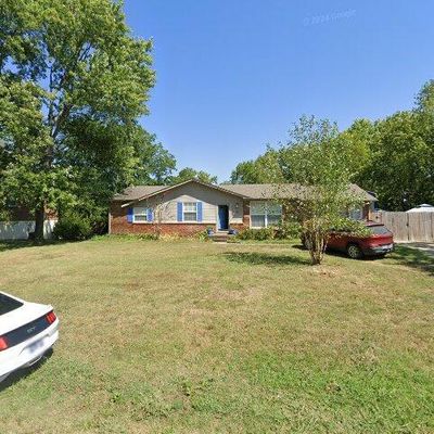 32 Covington St, Clarksville, TN 37040