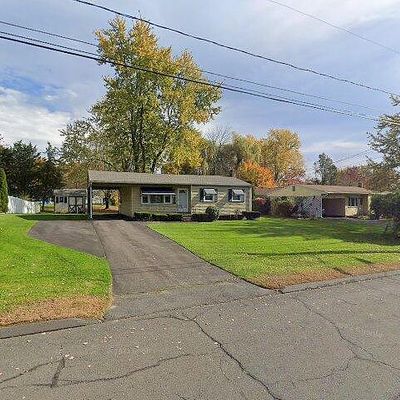 32 Hazel St, Windsor Locks, CT 06096