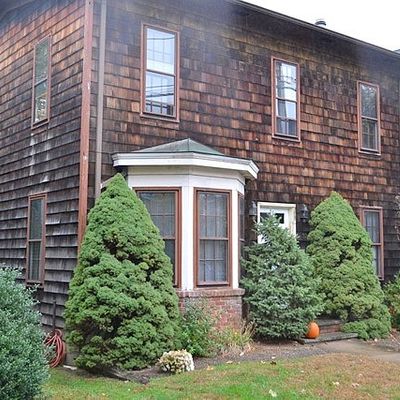 32 Maple Avenue, Waldwick, NJ 07463