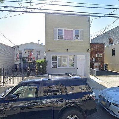 32 Wright Ave, Jersey City, NJ 07306