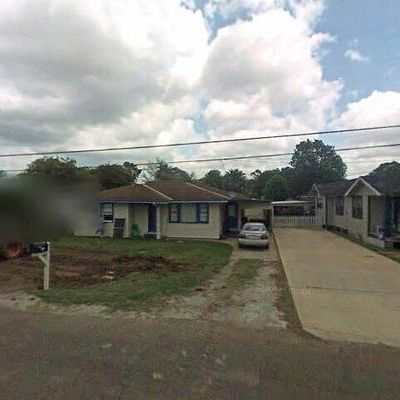 320 N Airline Ave, Gramercy, LA 70052