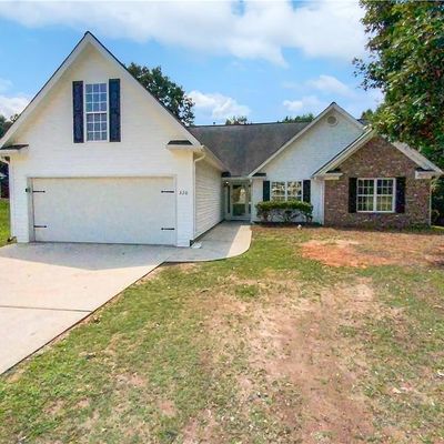 320 River Landing Dr, Monroe, GA 30656