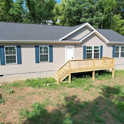 320 S Iron St, Marion, VA 24354