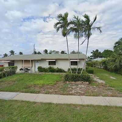 320 W 21 St St, Riviera Beach, FL 33404