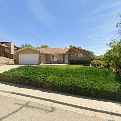 3204 N Carlton Ave, Farmington, NM 87401