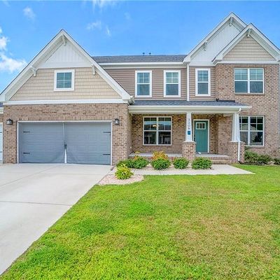 3208 Hector Ln, Chesapeake, VA 23323