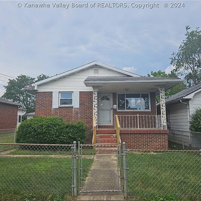 321 17 Th St, Dunbar, WV 25064