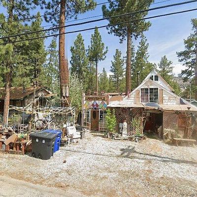 321 E Country Club Blvd, Big Bear City, CA 92314