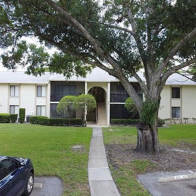 3211 Lake Pine Way E, Apt H2, Tarpon Springs, FL 34688