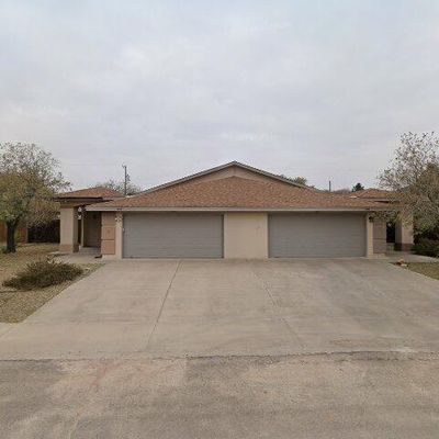 3216 N Richardson Ave, Roswell, NM 88201