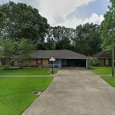 3644 Cypress Park Dr, Zachary, LA 70791