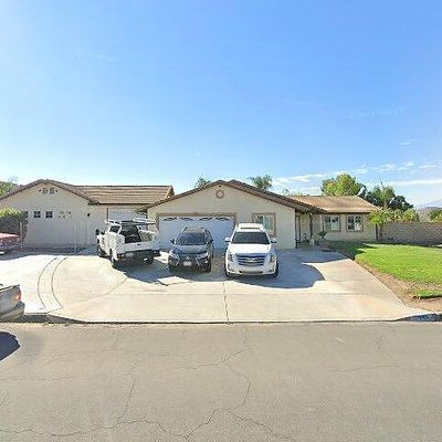 365 Whipporwill Dr, Riverside, CA 92507