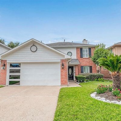 3650 Villa Glen Dr, Houston, TX 77088