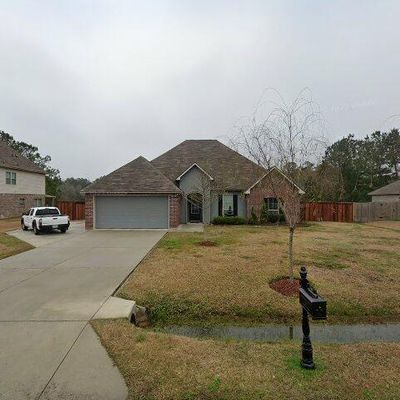 368 Coconut Palm Dr, Madisonville, LA 70447