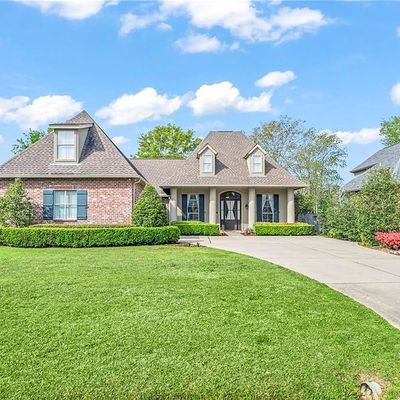 369 Chateau Sonesta Drive, Mandeville, LA 70471