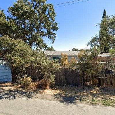 3695 Robinson Ave, Clearlake, CA 95422