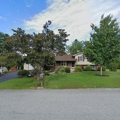 37 Apple Ln, Arendtsville, PA 17303