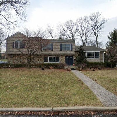 37 Roberts Rd, Englewood Cliffs, NJ 07632