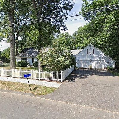 37 W View Dr, Enfield, CT 06082