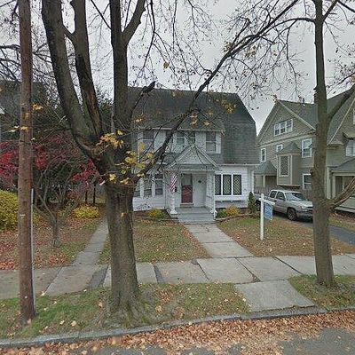 37 Westernview St, Springfield, MA 01108