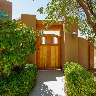 3700 Ridge Pointe Loop Ne, Albuquerque, NM 87111