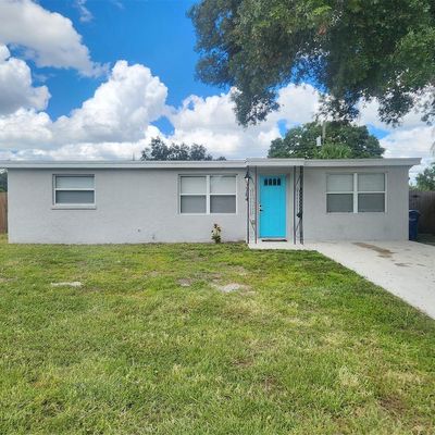 3704 Taro Pl, Sarasota, FL 34232