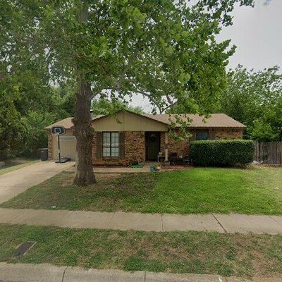 3713 Bee Tree Ln, Fort Worth, TX 76133