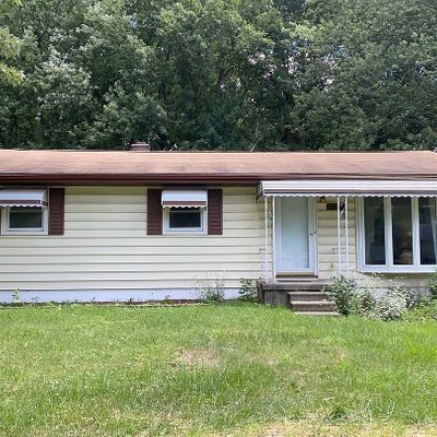 3725 Christiansen Rd, Lansing, MI 48910