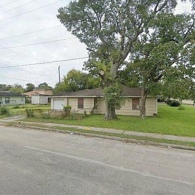 3734 Yellowstone Blvd, Houston, TX 77021