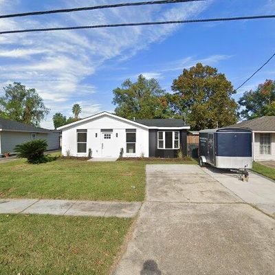 374 Azalea Dr, Westwego, LA 70094