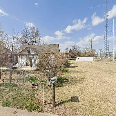 376 E Cherry Ave, Enid, OK 73701