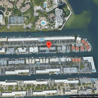 3770 Ne 171 St St #403, North Miami Beach, FL 33160