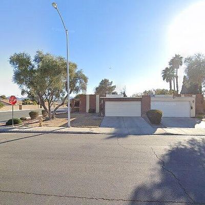 3789 Casey Dr, Las Vegas, NV 89120