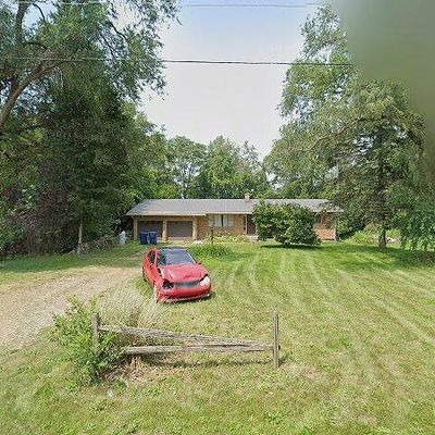 3791 E Empire Ave, Benton Harbor, MI 49022