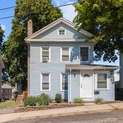 38 Grant St, Meriden, CT 06450