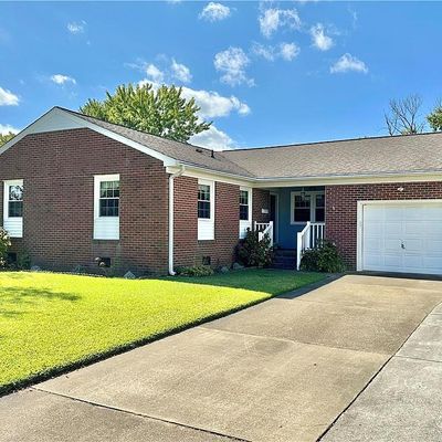 38 Hidalgo Dr, Hampton, VA 23669