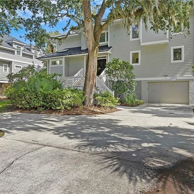 38 N Forest Beach Dr, Hilton Head Island, SC 29928