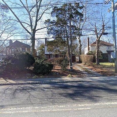 380 Liberty Rd, Englewood, NJ 07631