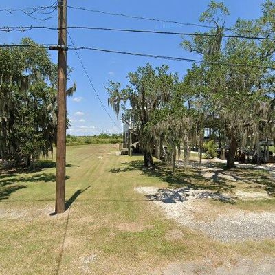 3805 Hopedale Hwy, Saint Bernard, LA 70085