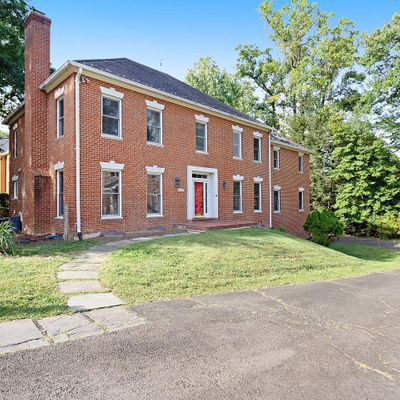 3808 N Albemarle St, Arlington, VA 22207