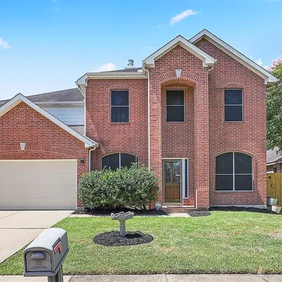 3811 Misty Falls Ln, Friendswood, TX 77546