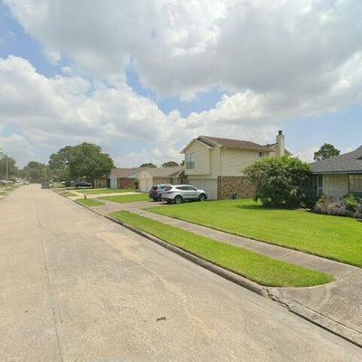 3813 Teakwood Dr, La Porte, TX 77571